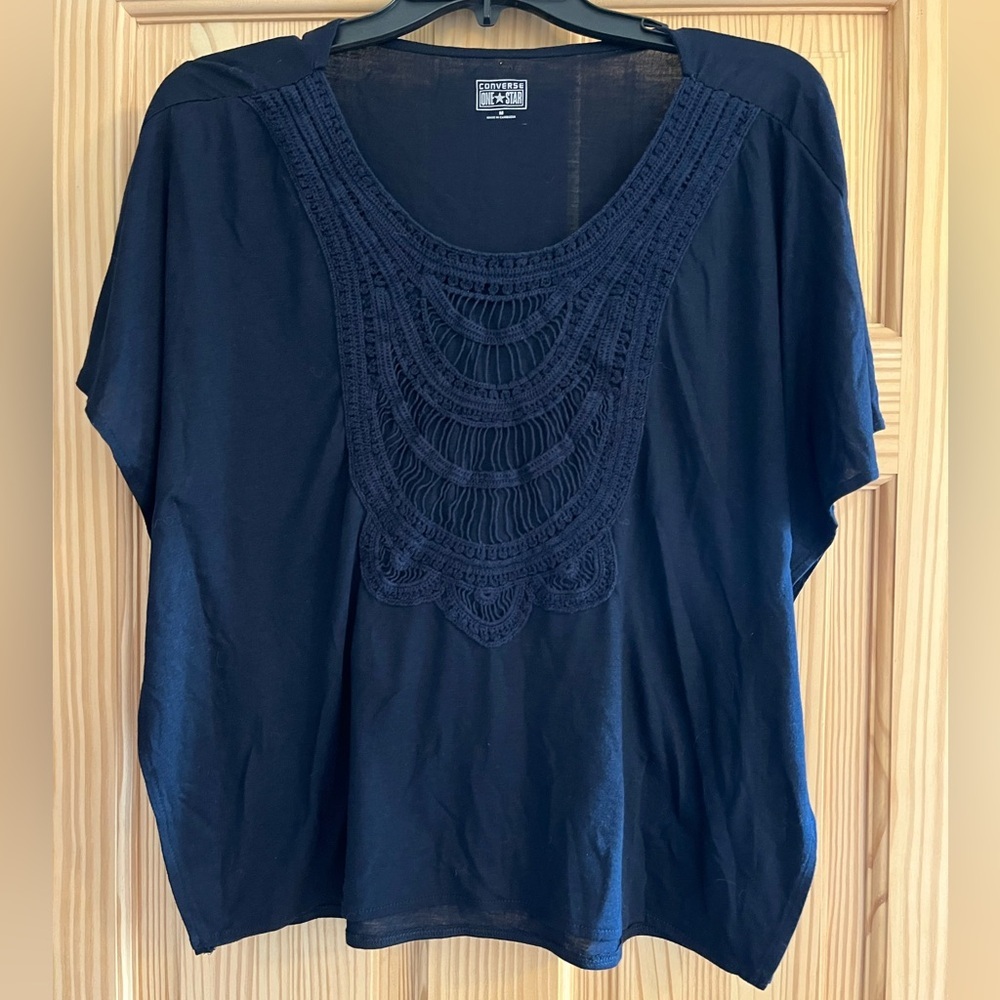 Women’s Converse One Star Navy Blue Embroidered Sleeveless Blouse Size Medium